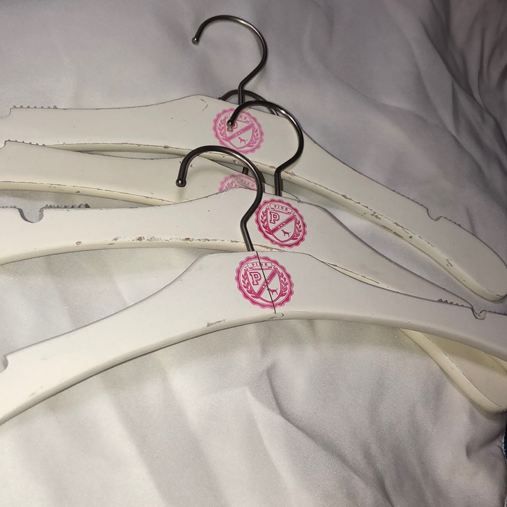 HTF pinkVictoria’s secret 3hangers PINK SALE ALL ITS  JUST REDUCED 🌸💓💞💖💗3